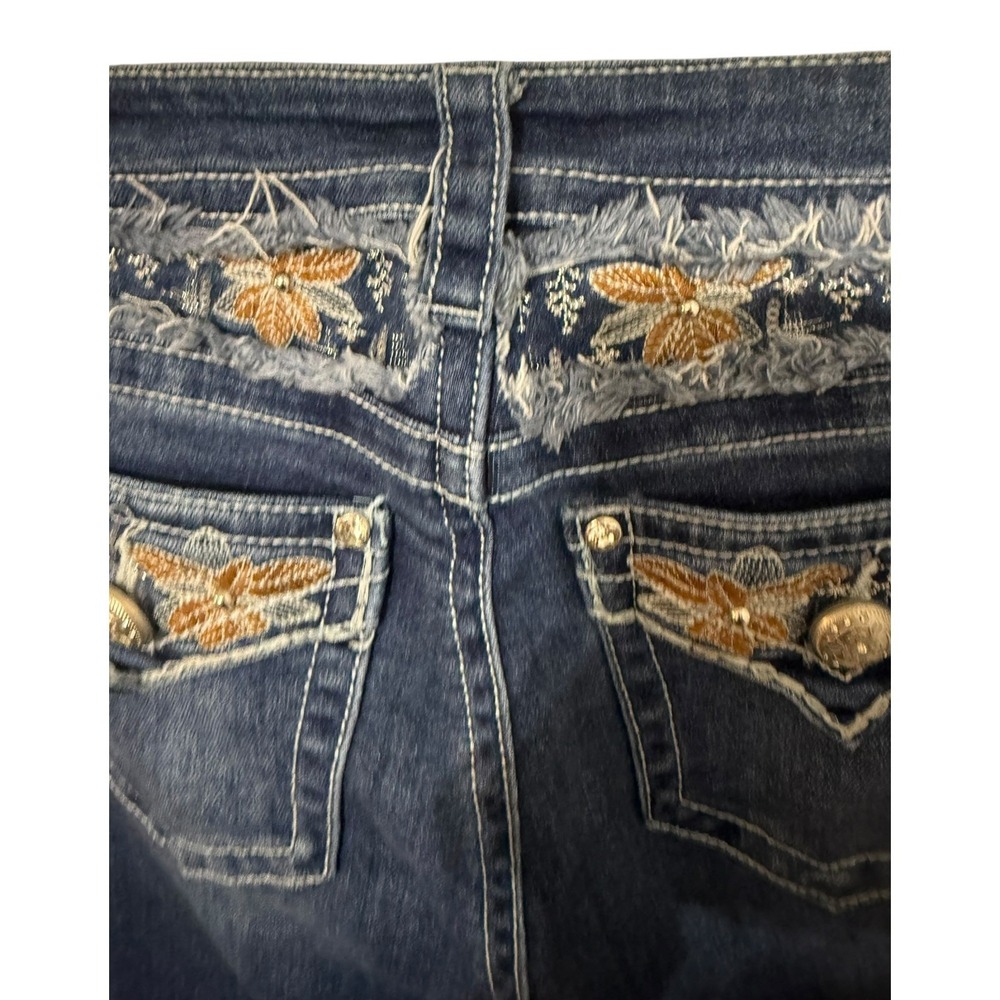 Fire & Rain Womens Dark Wash Floral Embroidered Bootcut Jeans QQ-9086 Size 5 - Picture 4 of 6